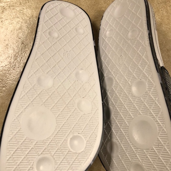 Stylish pool slippers - Picture 5 of 7